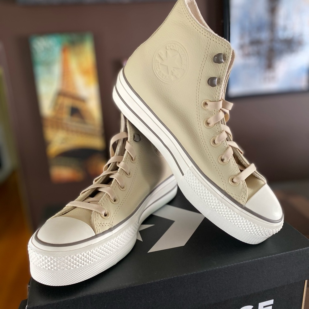 Converse Beige Chuck Taylor Weatherized Leather High Top Sneakers (Waterproof)